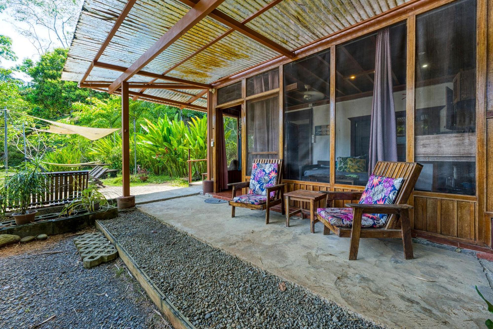 Bamboo River House And Hotel دومينيكال المظهر الخارجي الصورة