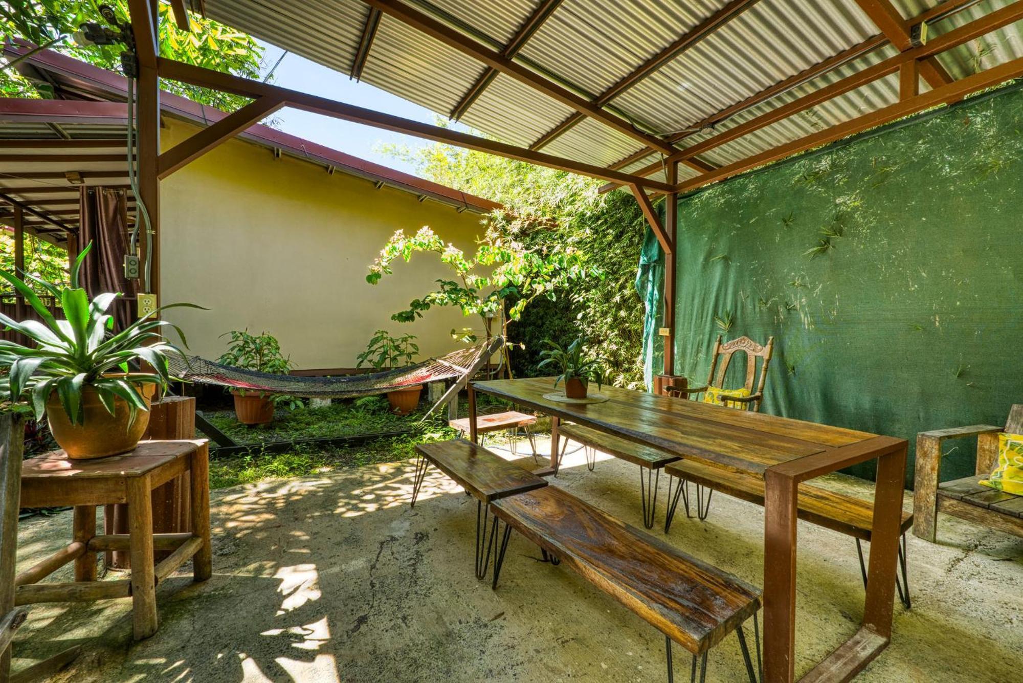 Bamboo River House And Hotel دومينيكال المظهر الخارجي الصورة