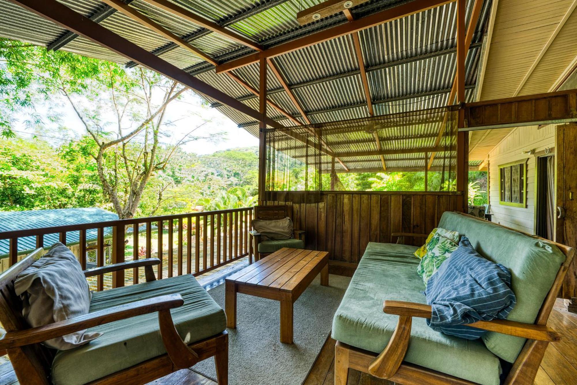 Bamboo River House And Hotel دومينيكال المظهر الخارجي الصورة