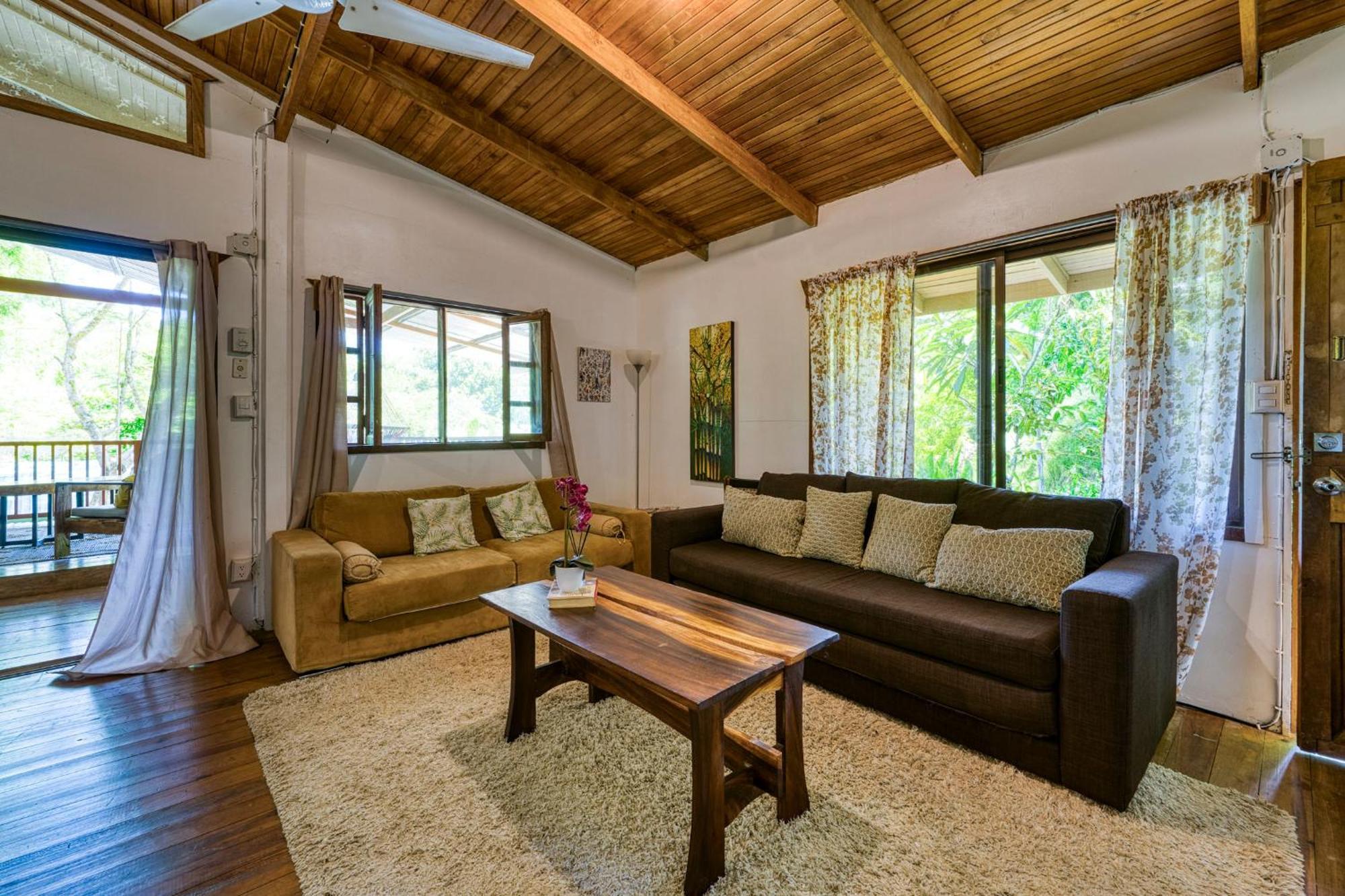 Bamboo River House And Hotel دومينيكال المظهر الخارجي الصورة