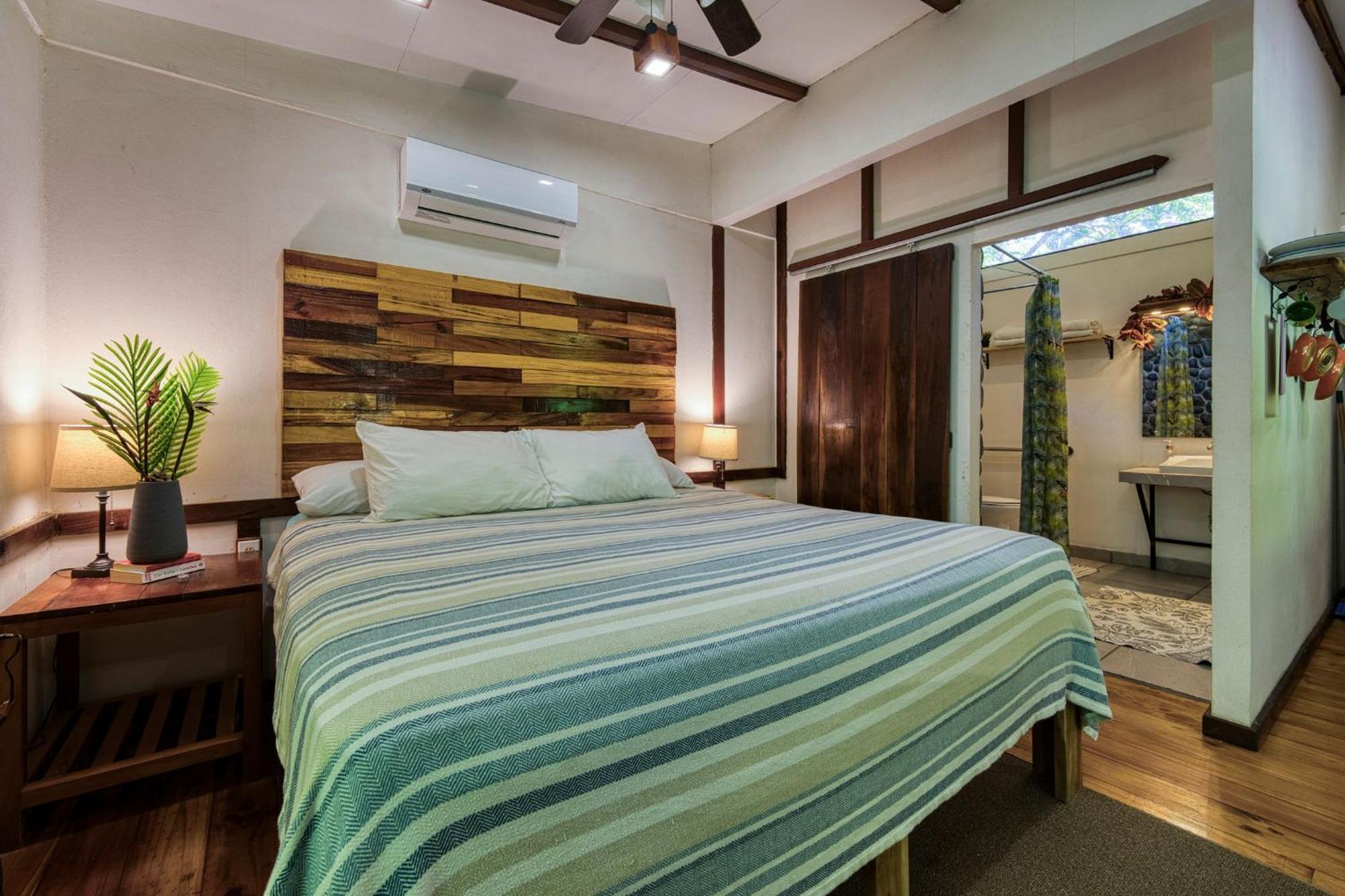Bamboo River House And Hotel دومينيكال المظهر الخارجي الصورة